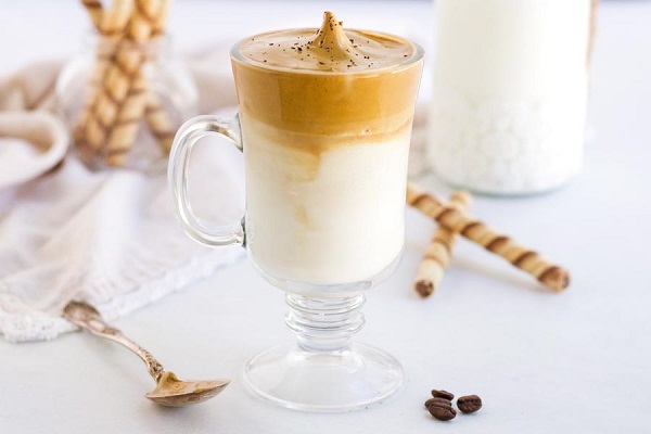 طريقة عمل قهوة دالغونا بزبدة الفول السوداني المصدر: مواقع التواصل الاجتماعي