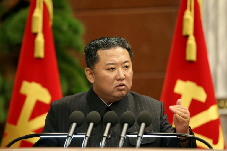 أرشيفية نشرتها وكالة الأنباء الكورية الشمالية للزعيم كيم جونغ أون (ا ف ب)