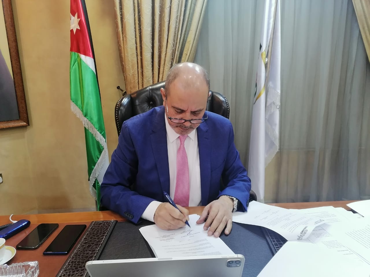  وزير العمل الأردني نايف استيتية (موقع وزارة العمل الأردنية)