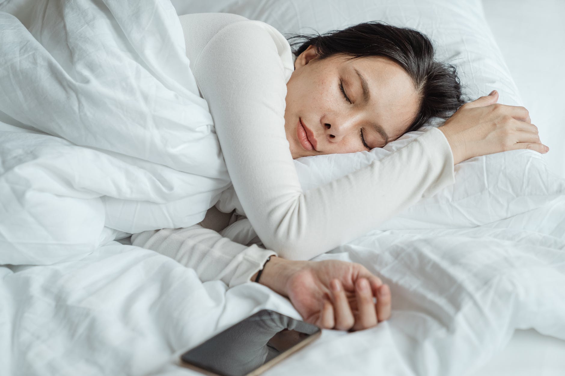 اتباع عادات يومية أثناء النوم قادرة على حرق السعرات الحرارية (بيكسيلز)