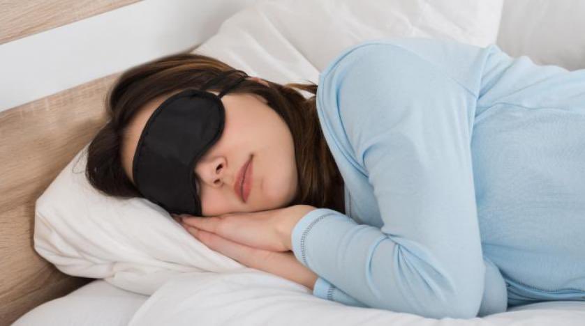 كيف يساعدنا النوم على معالجة مشاعرنا؟ (التواصل الاجتماعي)