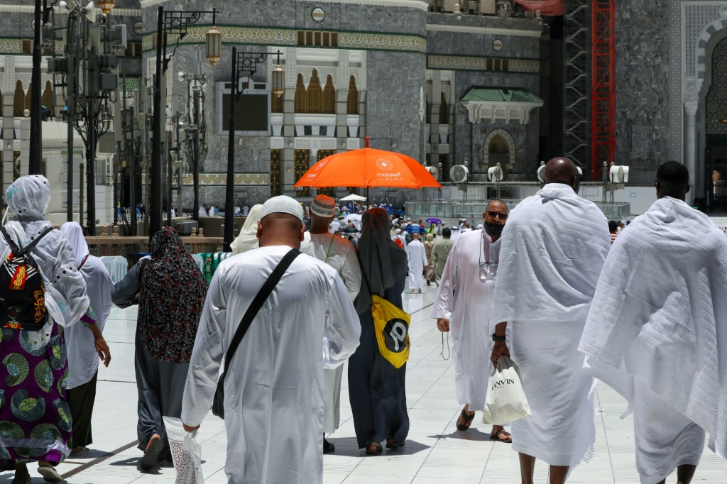 حجاج في مكة المكرمة في 06 تموز/يوليو 2022 (اف ب)