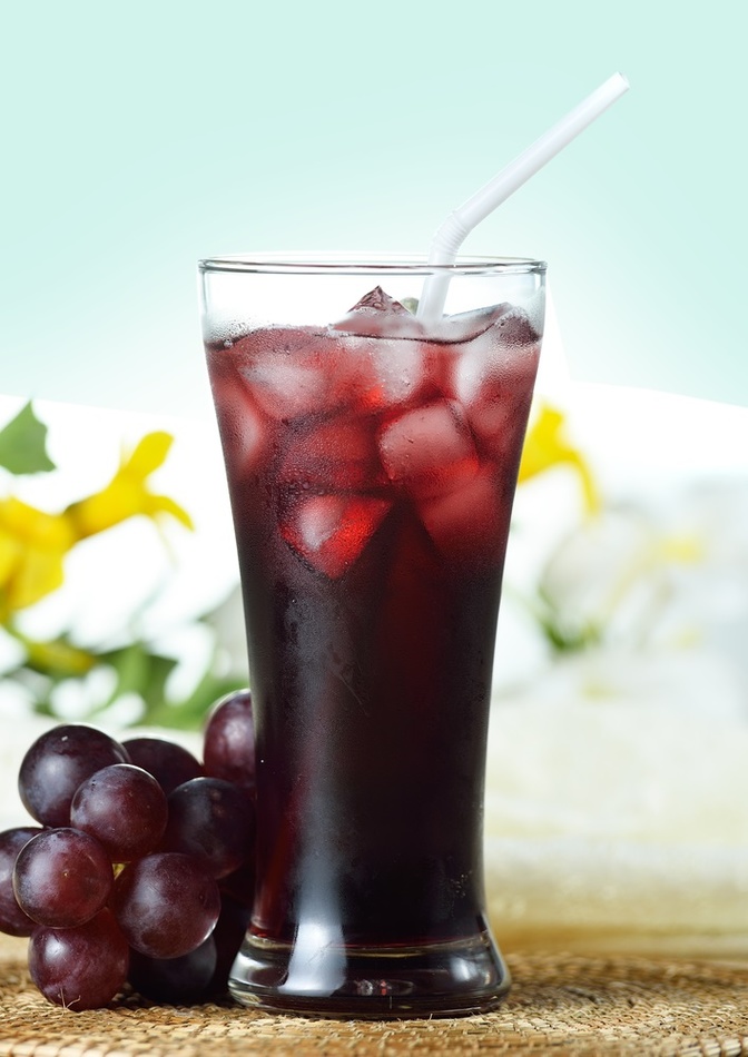 طريقة عمل عصير العنب الأحمر (هي)