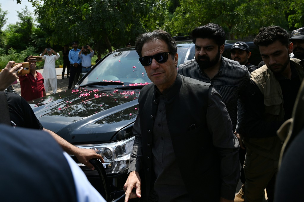 رئيس الوزراء الباكستاني السابق عمران خان (ا ف ب)