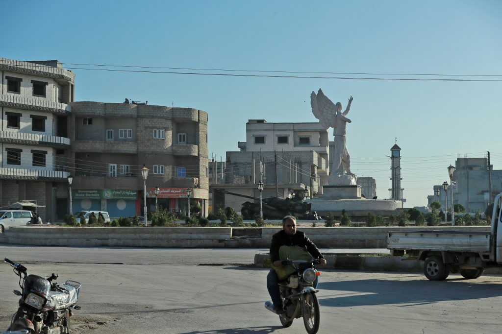 ساحة في مدينة كوباني في شمال سوريا في 20 تشرين الثاني/نوفمبر 2022 (ا ف ب)