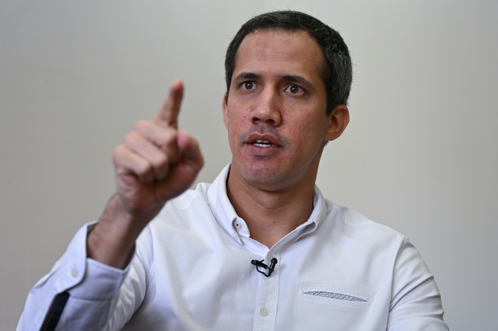 المعارض الفنزويلي خوان غوايدو في مقابلة مع فرانس برس في 09 كانون الثاني/يناير 2023 (ا ف ب)