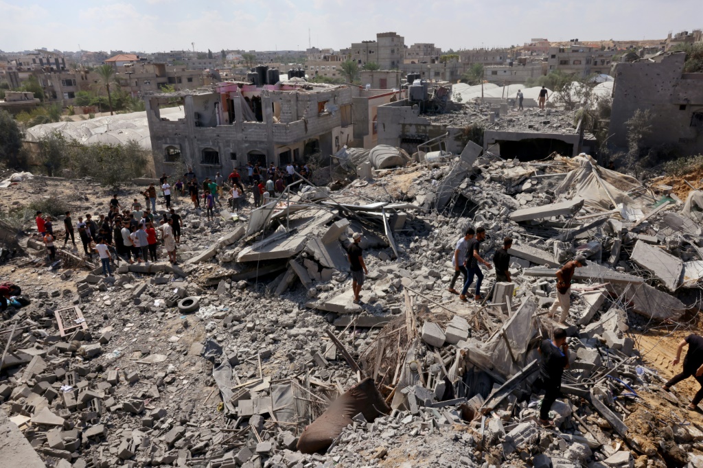 آثار من الدمار جراء قصف الاحتلال الإسرائيلي على قطاع غزة (ا ف ب)