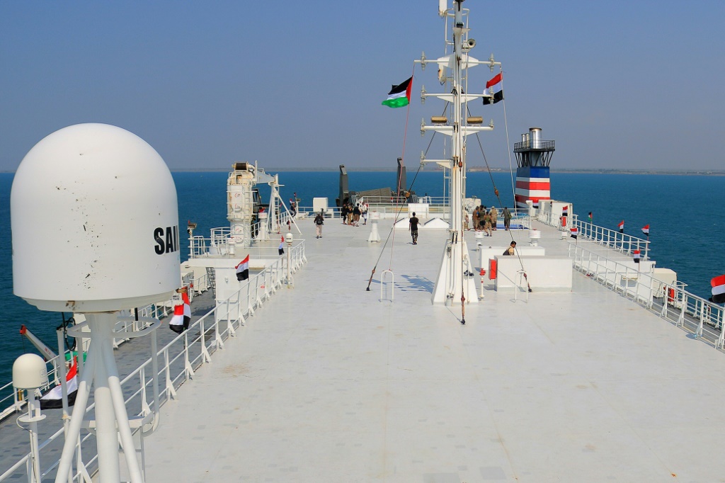 صورة التُقطت في 22 تشرين الثاني/نوفمبر 2023 على متن سفينة "غالاكسي ليدر" التي يحتجزها الحوثيون في ميناء الحديدة في شمال غرب اليمن (ا ف ب)