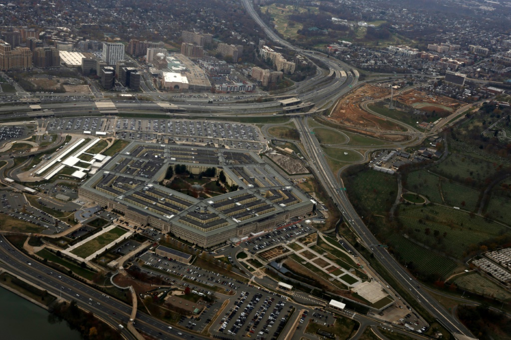 صورة جوية لمقر البنتاغون، وزارة الدفاع الأميركية، في أرلينغتون قرب واشنطن في 29 تشرين الثاني نوفمبر 2022 (ا ف ب)