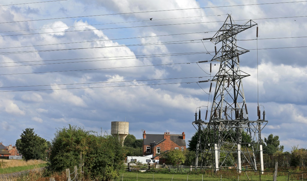 أبراج كهرباء في شمال انكلترا بتاريخ 6 أيلول/سبتمبر 2022 (أ ف ب)   