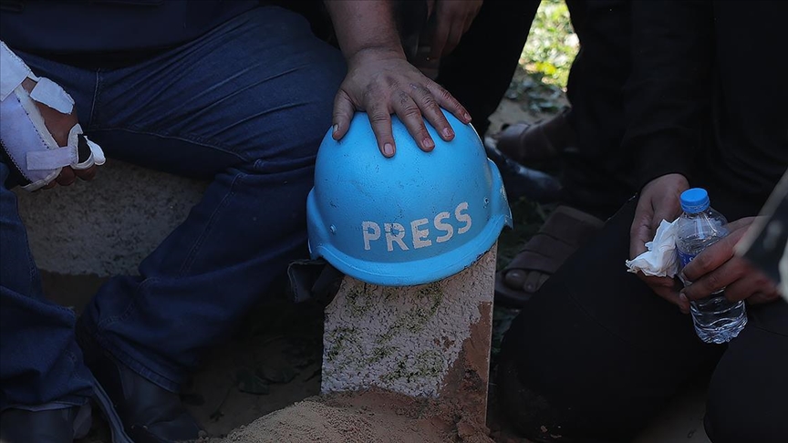 كانت منظمة مراسلون بلا حدود قد تقدمت بطلبين إلى المحكمة الجنائية الدولية بشأن الصحفيين الذين قتلوا في المنطقة منذ 7 أكتوبر الماضي (الاناضول)
