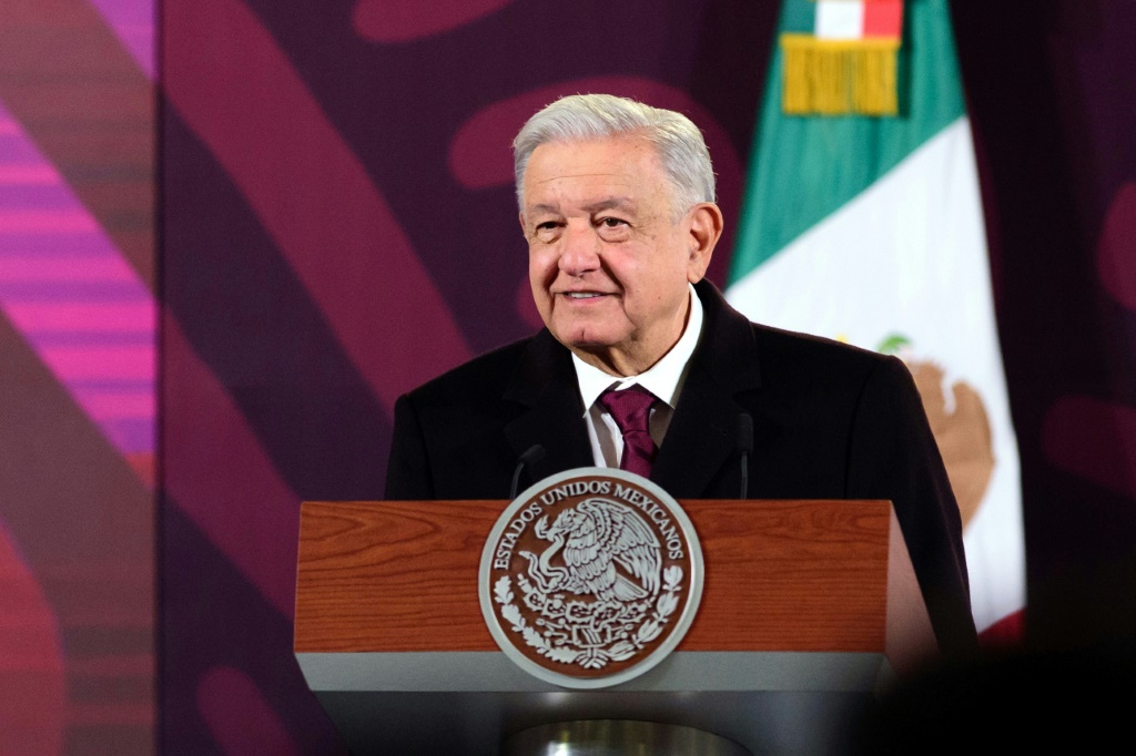 صورة وزعتها الرئاسة المكسيكية تُظهر الرئيس المكسيكي أندريس مانويل لوبيز أوبرادور خلال مؤتمر صحافي في مكسيكو في 29 كانون الثاني/يناير 2024 (ا ف ب)