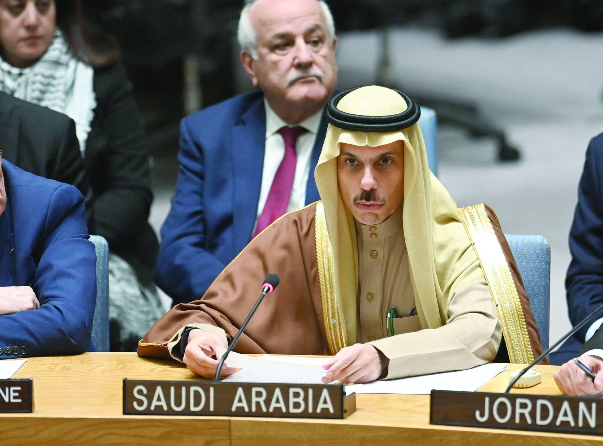 عدد من الجولات المكّوكية أجراها وزير الخارجية السعودي منذ بدء الحرب في قطاع غزة (أ.ف.ب)