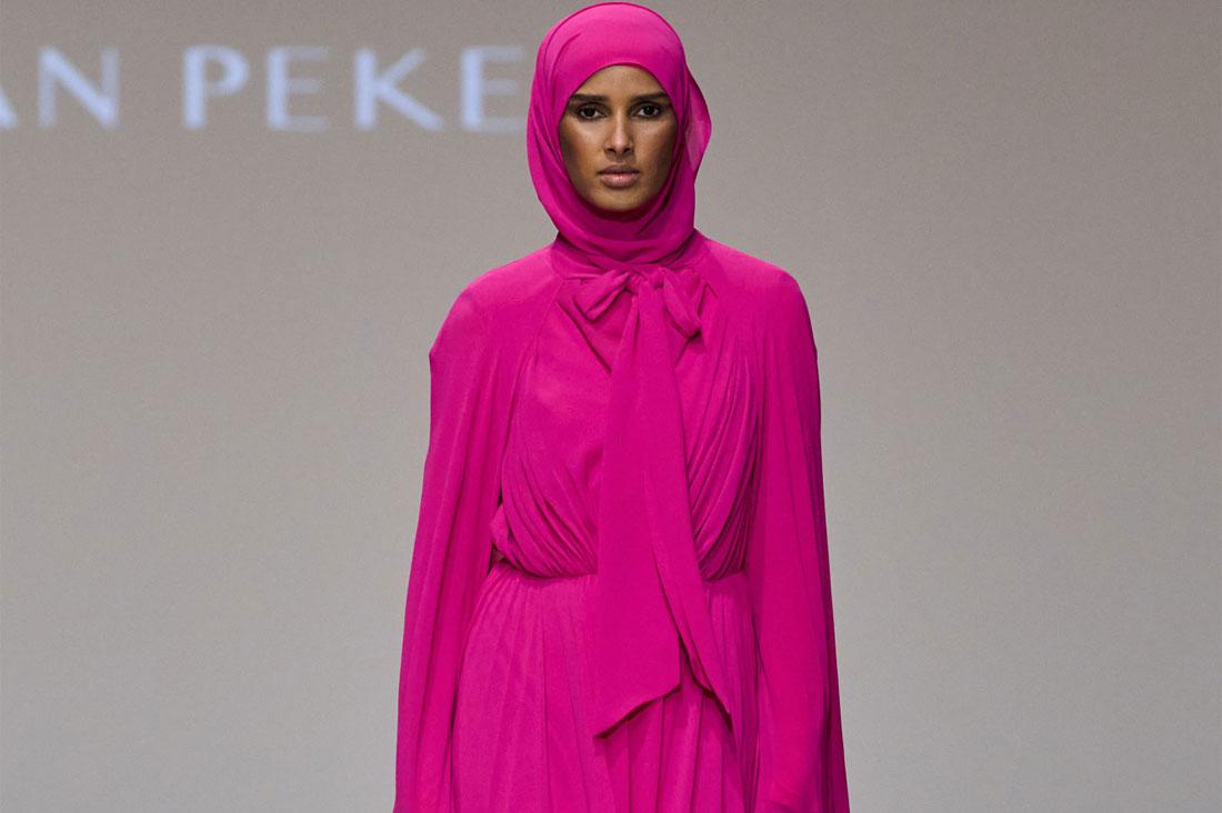 أحدث موديلات أزياء للمحجبات من أسبوع دبي للموضة 2024 (الجميلة)