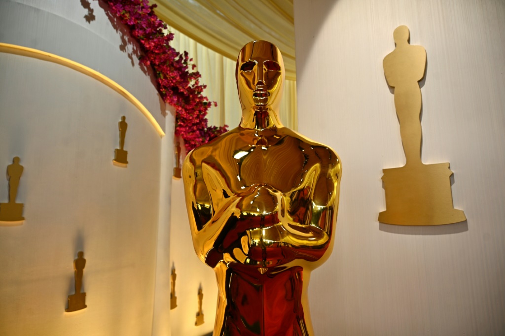 كان فيلم "أوبنهايمر" هو الفائز الأكبر بجوائز الأوسكار بسبع جوائز من بينها أفضل فيلم (ا ف ب)