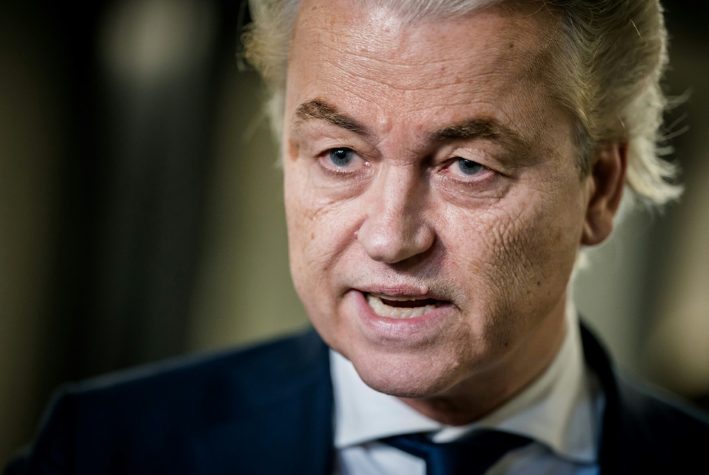 زعيم اليمين المتطرّف الهولندي غيرت فيلدرز في لاهاي في الأول من آذار/مارس 2024 (ا ف ب)