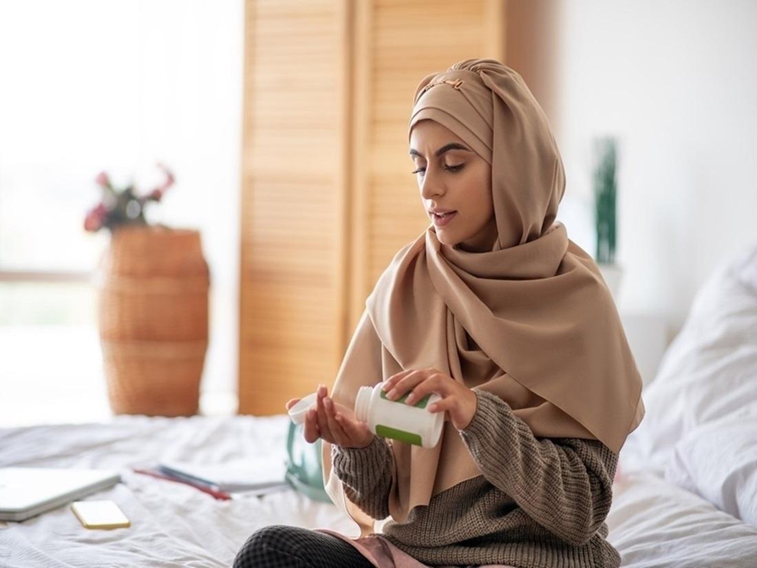 طريقة استخدام حبوب بريمولوت لوقف الدورة الشهرية في رمضان (الجميلة)
