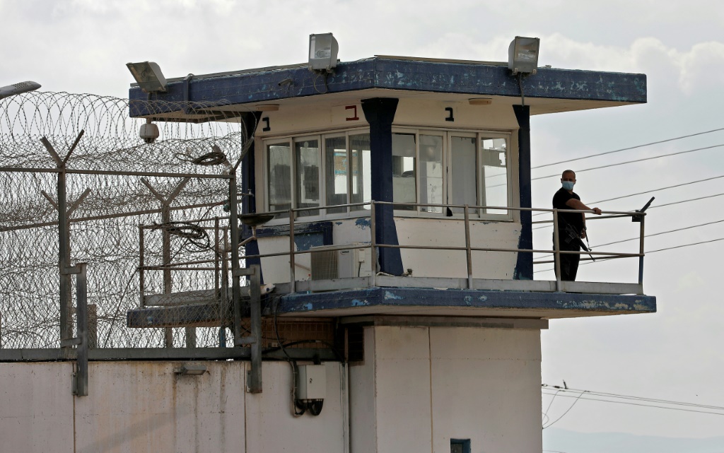 9500 معتقل فلسطيني في سجون إسرائيل (ا ف ب)